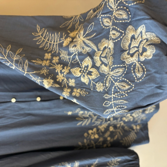 J.Jill Blue Long Sleeve Button-Down Tunic - Size M Tall - Picture 6 of 7